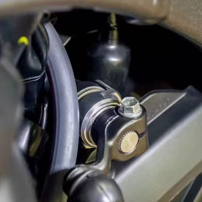 ขายึดชุดเกียร์มอเตอร์ไซค์ R1/R - Motorcycle Gear Yamaha บทวิจารณ์และราคา
